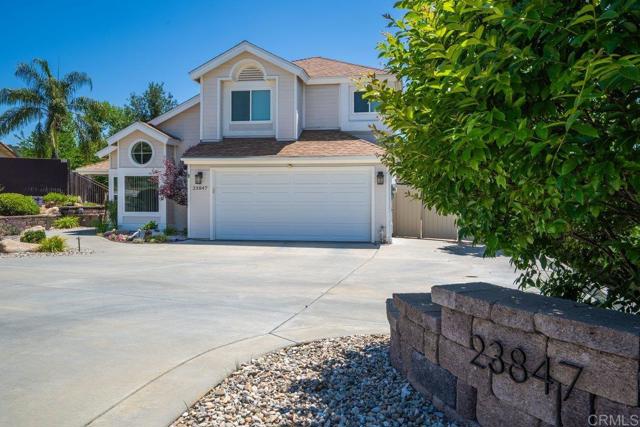 23847 Norte Dr, Ramona CA: https://media.crmls.org/mediaz/a7ac6ba1-26b5-438b-9ec0-9d0f643c6be6.jpg
