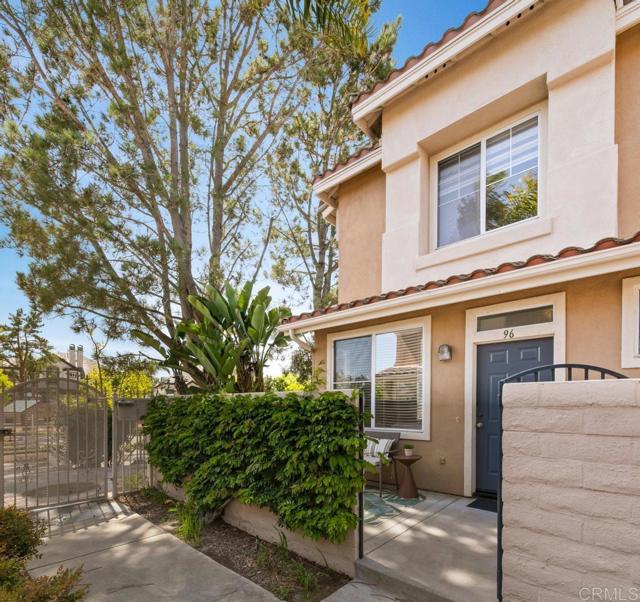 4104 Via Candidiz, San Diego CA: https://media.crmls.org/mediaz/a7ad0d9e-6190-4777-a32f-394a75fbb120.jpg