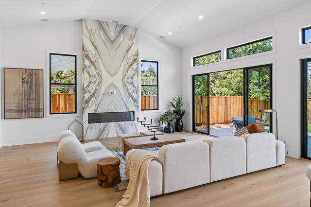 18645 Paseo Lado, Saratoga CA: https://media.crmls.org/mediaz/a7ad7df1-1dcf-467e-9772-cf741cd705fe.jpg