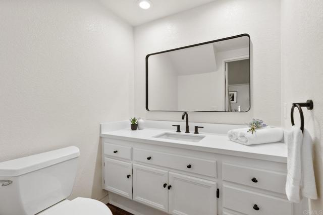Detail Gallery Image 15 of 45 For 7012 Goldenrod Way, Carlsbad,  CA 92011 - 3 Beds | 2/1 Baths