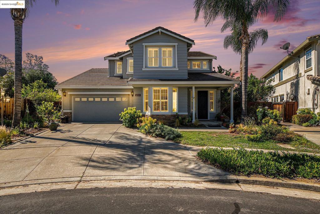 722 Bentley Ct