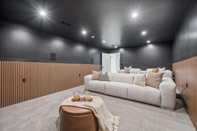 510 Darrell Road, Hillsborough CA: https://media.crmls.org/mediaz/a7ae46ad-b863-498c-9c83-61ec84bca274.jpg