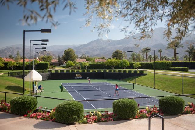 80601 Oak Tree, La Quinta CA: https://media.crmls.org/mediaz/a7afa0ad-3444-4fe0-940e-43e5c72def40.jpg