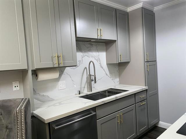 417 Piccadilly Place, San Bruno CA: https://media.crmls.org/mediaz/a7b14400-1cc8-4980-8f5c-7dd016048ca0.jpg