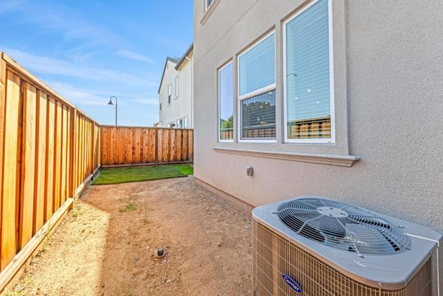 857 Fatima Ln, Morgan Hill CA: https://media.crmls.org/mediaz/a7b2b517-e577-4c02-a87c-63c60a7411ea.jpg