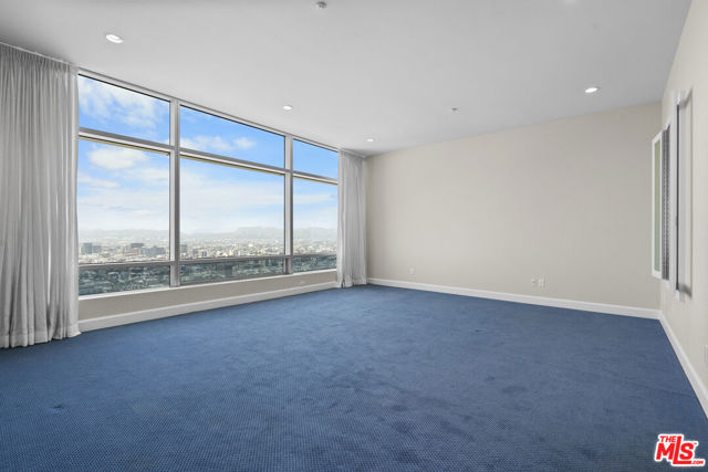 900 W Olympic Boulevard, Los Angeles CA: https://media.crmls.org/mediaz/a7b2bcc7-303e-4fd3-ba7a-6046df2d7d65.jpg