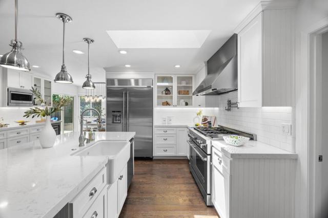 18709 Metler Court, Saratoga CA: https://media.crmls.org/mediaz/a7b2bced-2d5b-425f-a488-91f76312b2a4.jpg
