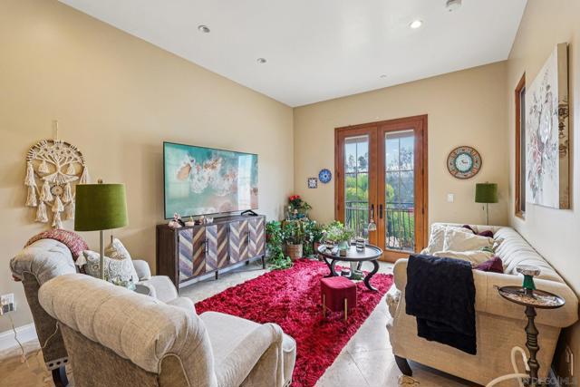 15035 Orchard View Dr, Poway CA: https://media.crmls.org/mediaz/a7b2e828-2711-4bc6-a7b0-bd8482bd2ab9.jpg