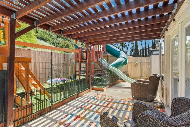 Detail Gallery Image 28 of 33 For 613 Point Vicente Ct, Chula Vista,  CA 91911 - 4 Beds | 2/1 Baths