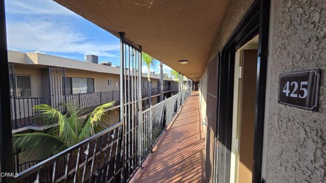 Detail Gallery Image 23 of 37 For 1450 Locust Ave #425,  Long Beach,  CA 90813 - 1 Beds | 1 Baths