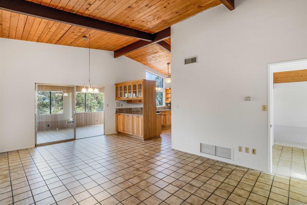 8575 La Jolla Scenic Drive - photo 9