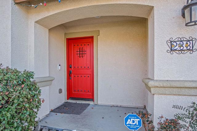 Detail Gallery Image 4 of 36 For 233 Mono Lake Ave, Merced,  CA 95341 - 3 Beds | 2/1 Baths