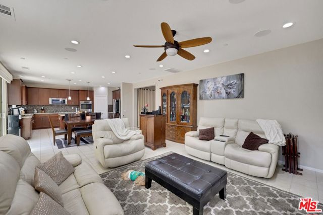 17064 Cantlay Street, Van Nuys CA: https://media.crmls.org/mediaz/a7b6fe74-fec3-4b6f-a951-d7b98081b269.jpg