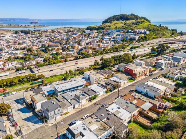 1033 Girard Street, San Francisco CA: https://media.crmls.org/mediaz/a7b79357-d261-4595-832a-64a6ff9d278e.jpg