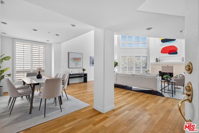 10307 Missouri Avenue, Los Angeles CA: https://media.crmls.org/mediaz/a7b7bc07-f20a-42d9-b985-c46ea8a7e510.jpg