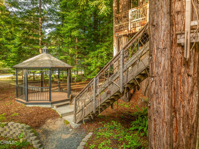 16611 Pearl Ranch Road, Fort Bragg CA: https://media.crmls.org/mediaz/a7b7dd7c-d1b9-400b-b218-2387d1549ab9.jpg