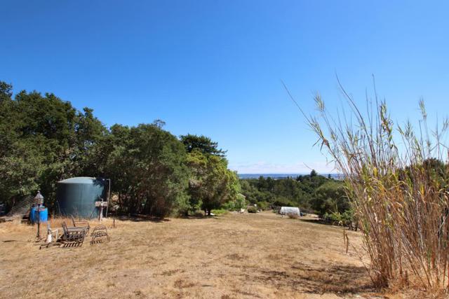 46 Valley View Road, Watsonville CA: https://media.crmls.org/mediaz/a7b7e345-cbc5-4fb3-8d6e-d518244c4971.jpg