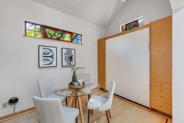 2513 Alpine Road, Menlo Park CA: https://media.crmls.org/mediaz/a7b89387-e40e-4a23-ae83-04f9db638f14.jpg