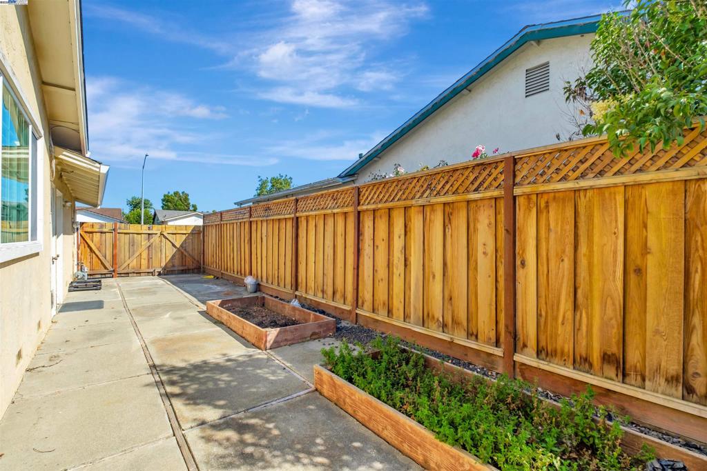 MLS #41101799 image #45
