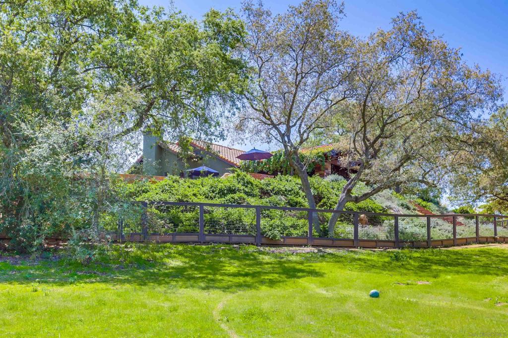 MLS #250034168SD img 39