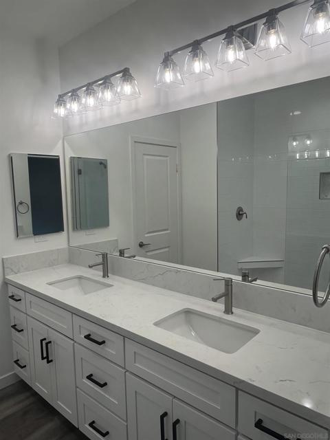 11977 Raceway, Lakeside CA: https://media.crmls.org/mediaz/a7bed976-c75e-4931-9bc7-25d4ff31aa32.jpg