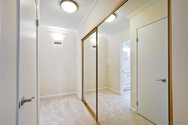 5370 La Jolla Blvd, La Jolla CA: https://media.crmls.org/mediaz/a7c04f0e-5fdd-4b24-8436-c64960f74512.jpg