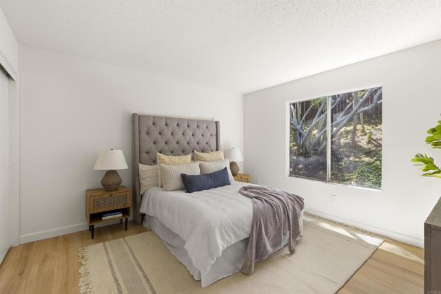 11370 Paseo Albacete Avenue, San Diego CA: https://media.crmls.org/mediaz/a7c05b10-f4a9-4a41-b293-aae82766d0cf.jpg