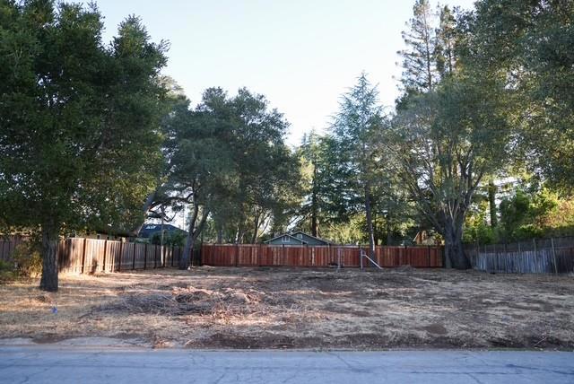 433 Patrick Way, Los Altos CA: https://media.crmls.org/mediaz/a7c05bfd-467f-4384-a72a-273bf05481bb.jpg