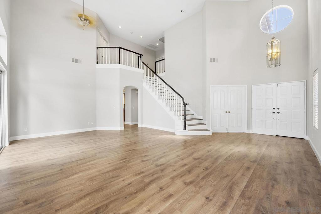 MLS #250040913SD image #6