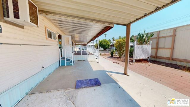 15 Mckinley Drive, Cathedral City CA: https://media.crmls.org/mediaz/a7c36855-379c-4928-ba00-3f30678713d7.jpg