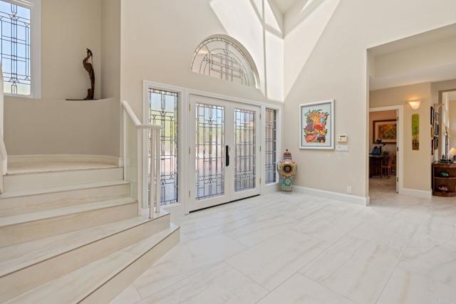 Detail Gallery Image 8 of 46 For 7327 El Fuerte St, Carlsbad,  CA 92009 - 5 Beds | 4/1 Baths