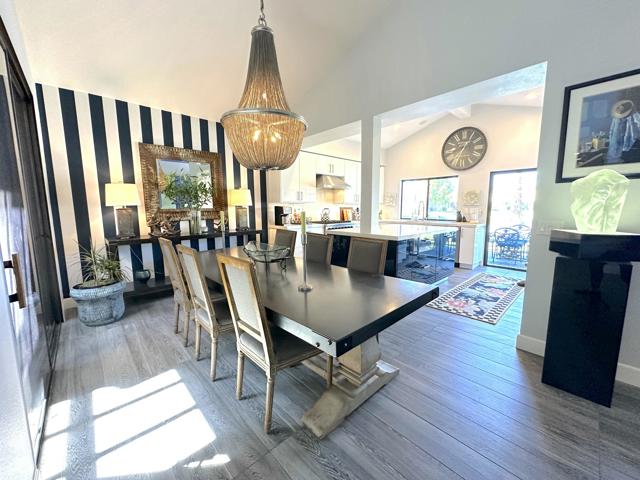 107 Tanglewood Trail, Palm Desert CA: https://media.crmls.org/mediaz/a7c3a2f9-1745-472e-9591-6425e14db706.jpg
