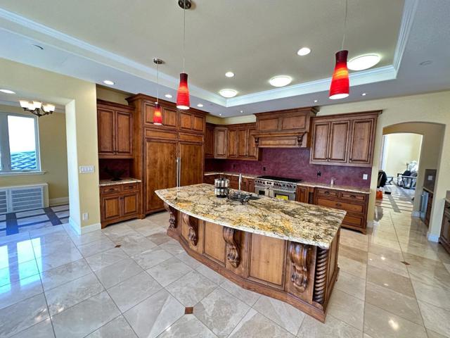 734 Bridle Ridge Court, Fairfield CA: https://media.crmls.org/mediaz/a7c4f096-fda5-41c3-bdaa-d88f72e5c2e2.jpg