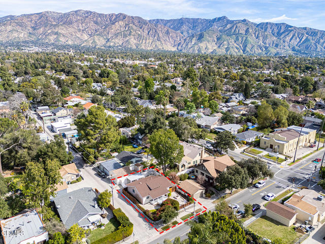 Detail Gallery Image 5 of 44 For 625 E Mountain St, Pasadena,  CA 91104 - 3 Beds | 1 Baths