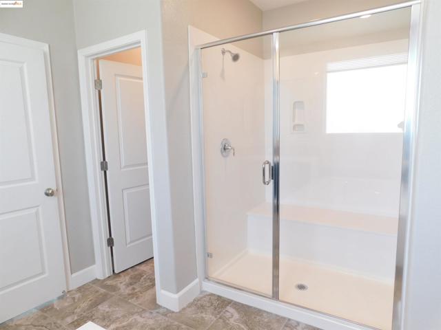 1090 Lavender St, Manteca CA: https://media.crmls.org/mediaz/a7c640ba-e006-4728-baea-8c8ab2a93d24.jpg