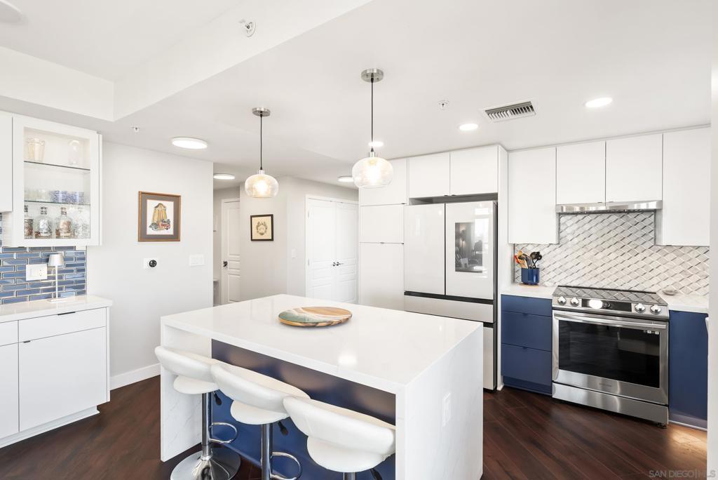 555 Front St. - photo 9