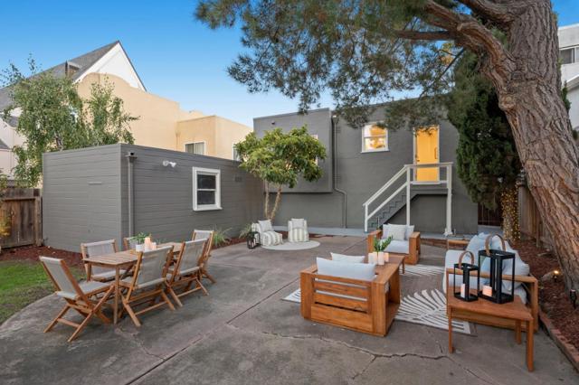 220 26th Avenue, San Mateo CA: https://media.crmls.org/mediaz/a7c6828f-957b-490f-b835-222f9a4418b8.jpg