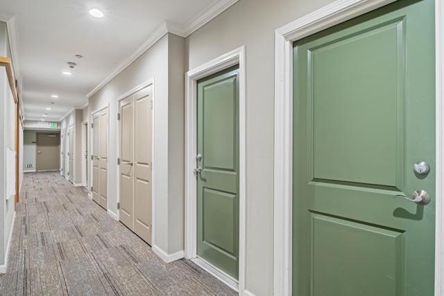 1035 Scotia Terrace, Sunnyvale CA: https://media.crmls.org/mediaz/a7c68657-7569-45cc-b6d8-f43fe07a7103.jpg