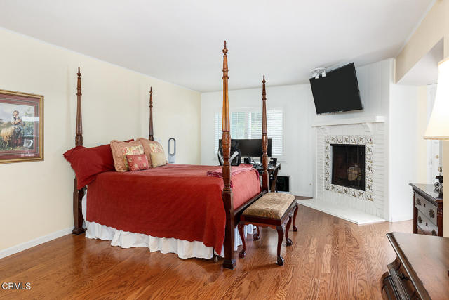 3350 Lombardy Road, Pasadena CA: https://media.crmls.org/mediaz/a7c796e1-6c51-42be-be95-adb57530d1f4.jpg