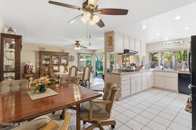 3366 Blue Ridge Court, Westlake Village CA: https://media.crmls.org/mediaz/a7c86fdb-f955-4b0c-ade2-c4fda44489fe.jpg