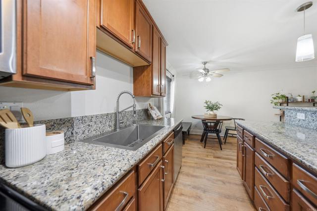 5505 Adelaide Avenue, San Diego CA: https://media.crmls.org/mediaz/a7c91308-834c-409b-b319-a70b73e44b5d.jpg