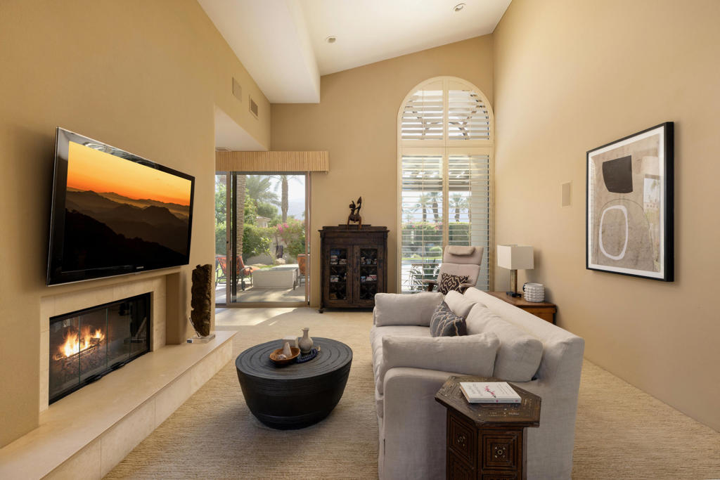 MLS #219137196DA image #34