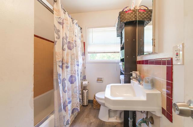 380 Fenley Avenue, San Jose CA: https://media.crmls.org/mediaz/a7c9a2e3-3555-4241-9d25-656d18a50a53.jpg