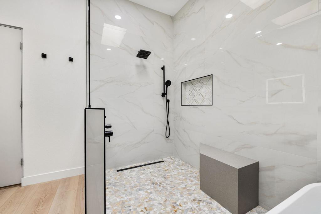 MLS #219138024DA image #33