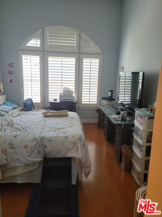 5701 KIYOT Way, 4 photo 2