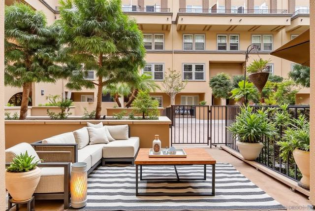 301 W G St, San Diego CA: https://media.crmls.org/mediaz/a7cb0f1a-58f1-4916-8e45-06c079970a68.jpg