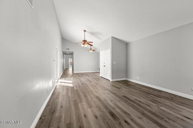 842 Catlin Street, Simi Valley CA: https://media.crmls.org/mediaz/a7cb8775-1a85-4984-b2dc-bd73e76f65be.jpg