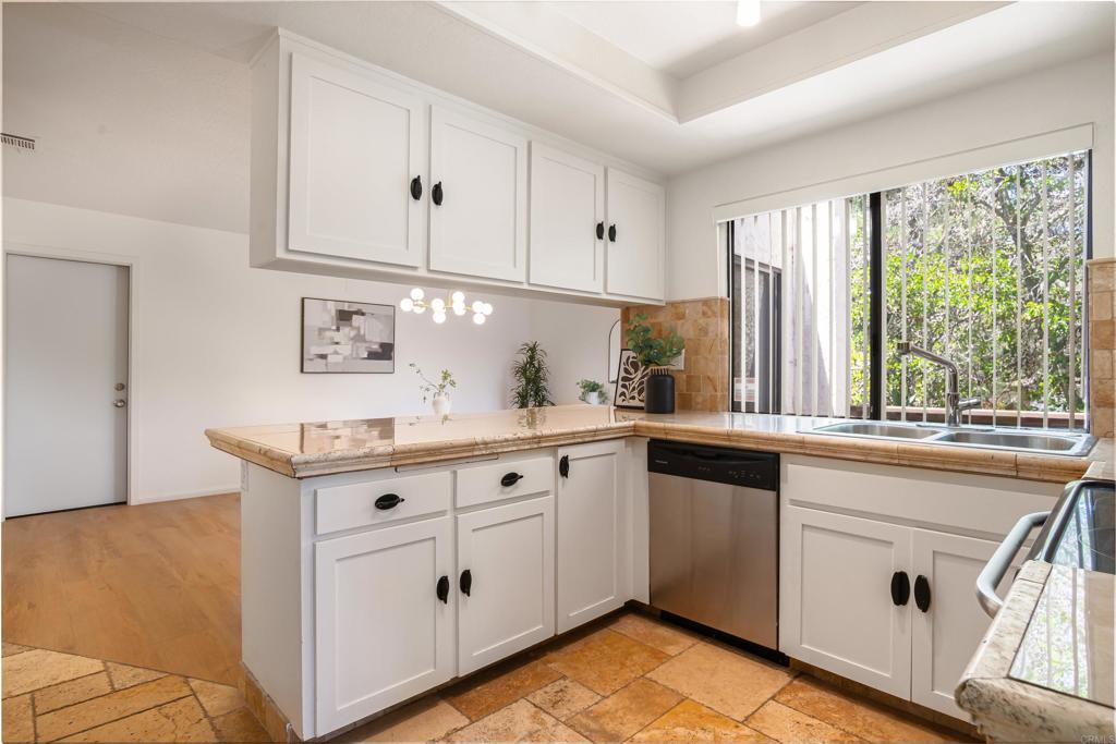 968 Mimosa Avenue - photo 8