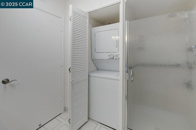 1517 Oakmont, Walnut Creek CA: https://media.crmls.org/mediaz/a7cd046d-2aea-407c-a4f6-14b54cd90978.jpg