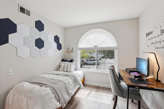 2890 Buena Crest Court, San Jose CA: https://media.crmls.org/mediaz/a7cef9b2-2e23-4978-a37d-b5af0b78be28.jpg